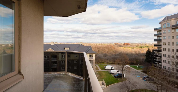 601-7 Dayspring Circle, Brampton, ON, L6B 1P8 - 29