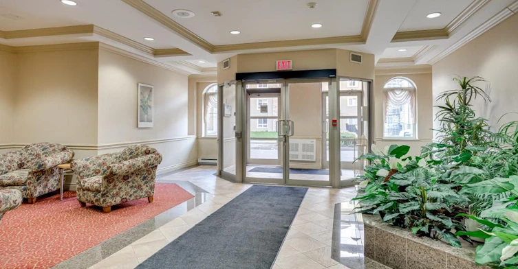 601-7 Dayspring Circle, Brampton, ON, L6B 1P8 - 4