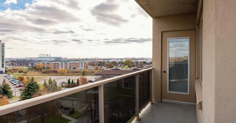 601-7 Dayspring Circle, Brampton, ON, L6B 1P8 - 28