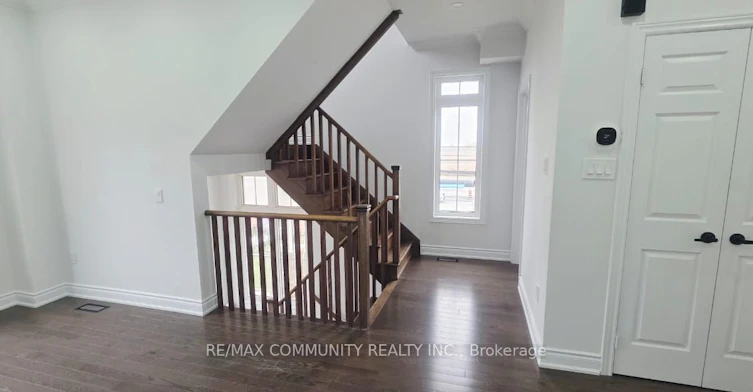 Upper-50 Rockman Crescent, Brampton, ON, L7A 4B4 - 3