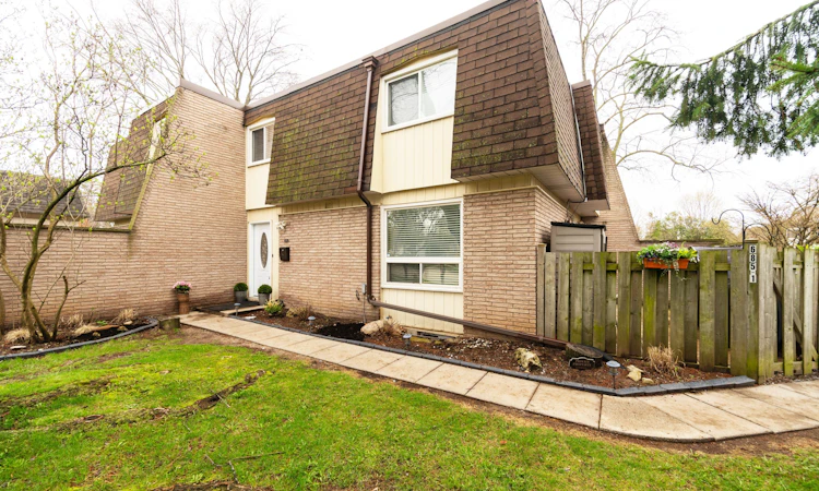 1-685 Francis Road