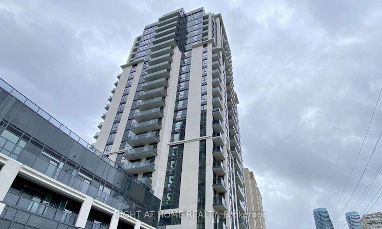 1607-202 Burnhamthorpe Road E