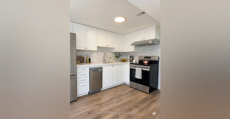 1B-15 Arrowsmith Avenue, Toronto, ON, M6M 2W8 - 11