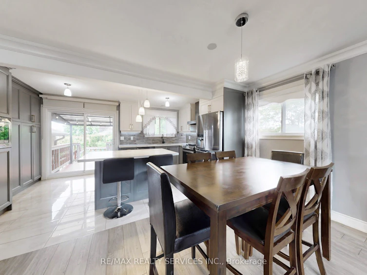 53 Geneva Crescent, Brampton, ON, L6S 1K7 - 14