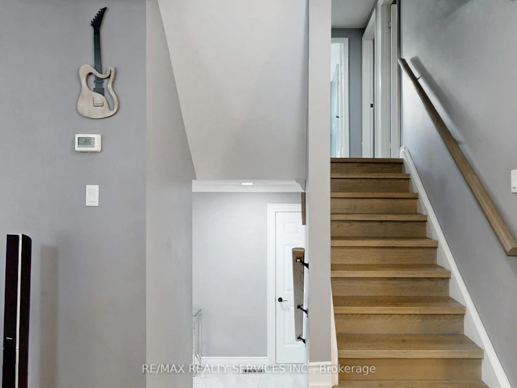 53 Geneva Crescent, Brampton, ON, L6S 1K7 - 30