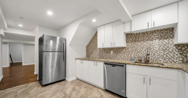 1074 Farmstead (Bsmt) Drive, Milton, ON, L9T 8G5 - 11
