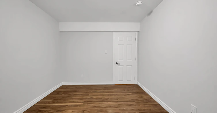 1074 Farmstead (Bsmt) Drive, Milton, ON, L9T 8G5 - 16