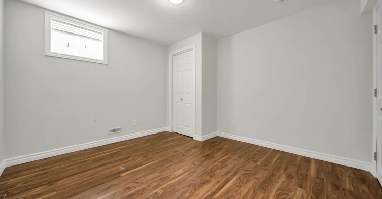 1074 Farmstead (Bsmt) Drive, Milton, ON, L9T 8G5 - 25