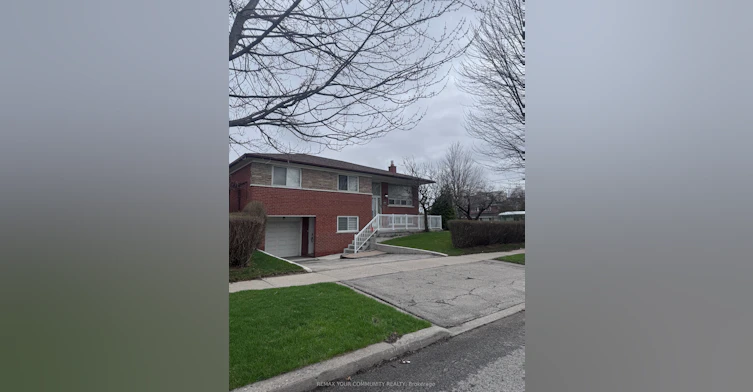 UPPER-300 Driftwood Avenue, Toronto, ON, M3N 2P1 - 27