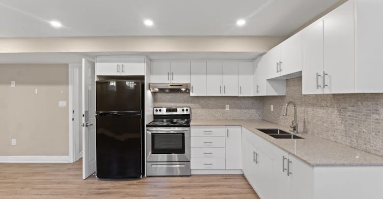 1821 Christopher Road, Mississauga, ON, L5J 2K7 - 8