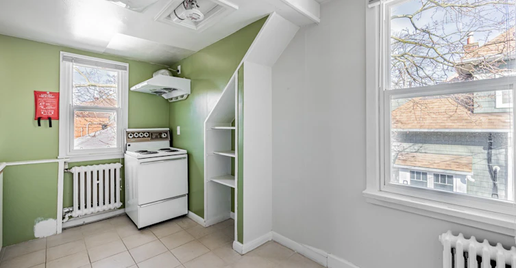 4-8 Thirty Third Street, Toronto, ON, M8W 3G8 - 8