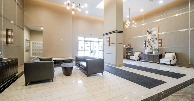402-2486 Old Bronte Road, Oakville, ON, L6M 0Y4 - 2