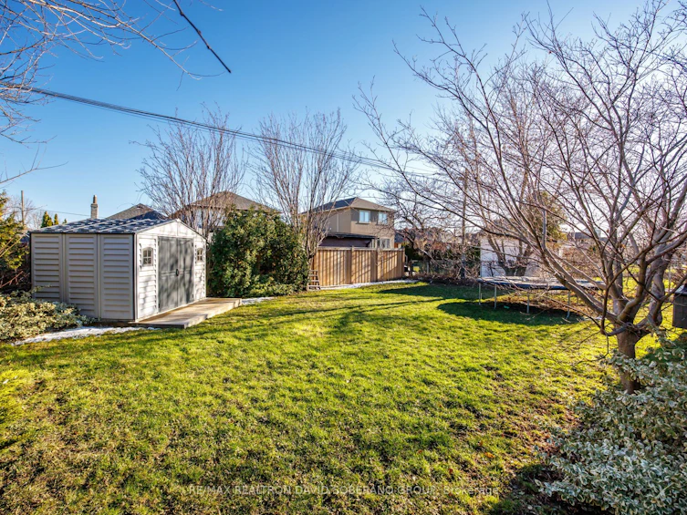 105 Winston Park Boulevard, Toronto, ON, M3K 1C4 - 43