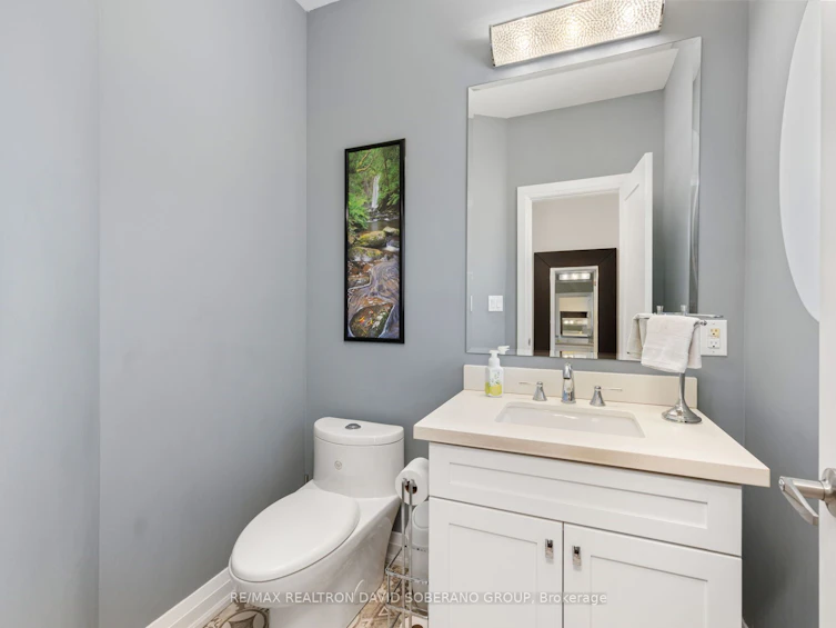 105 Winston Park Boulevard, Toronto, ON, M3K 1C4 - 6