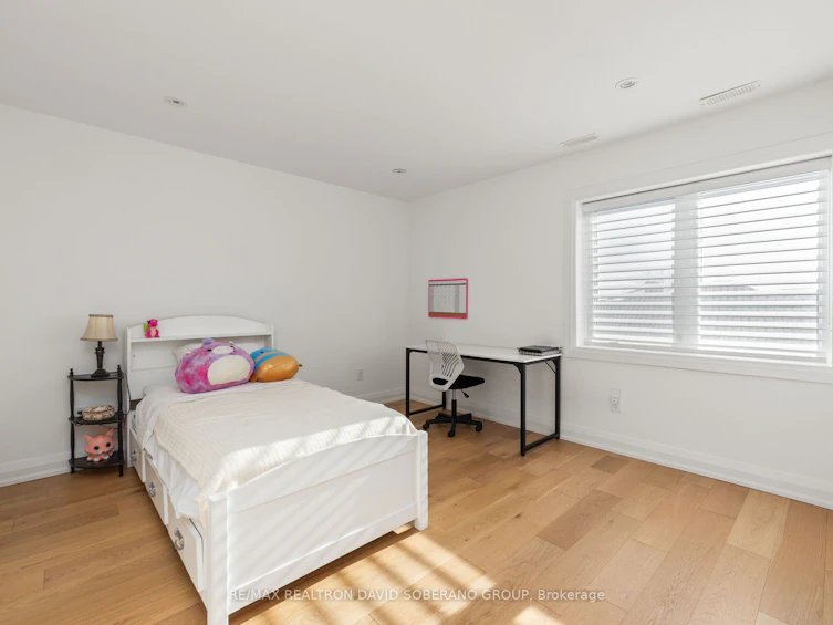 105 Winston Park Boulevard, Toronto, ON, M3K 1C4 - 30