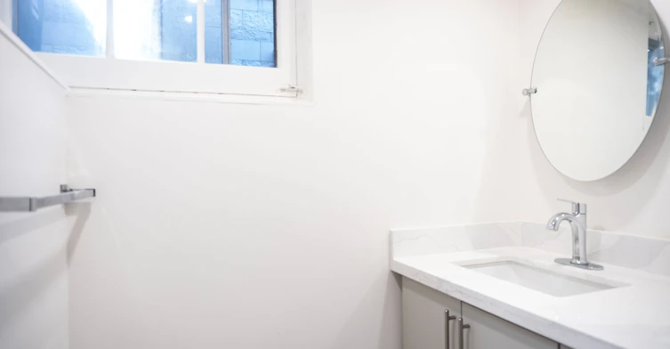 Lower-148 Martin Grove Road, Toronto, ON, M9B 4K9 - 7