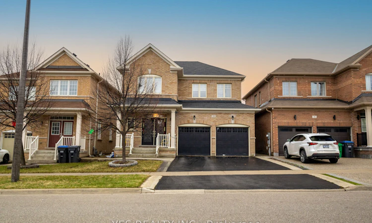 34 Newhouse Boulevard