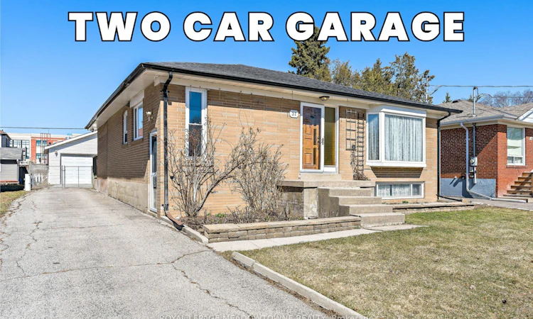 37 Prince Charles Drive