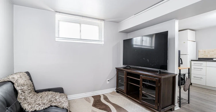 2-1078 Eastmount Avenue, Mississauga, ON, L5E 1Z3 - 11