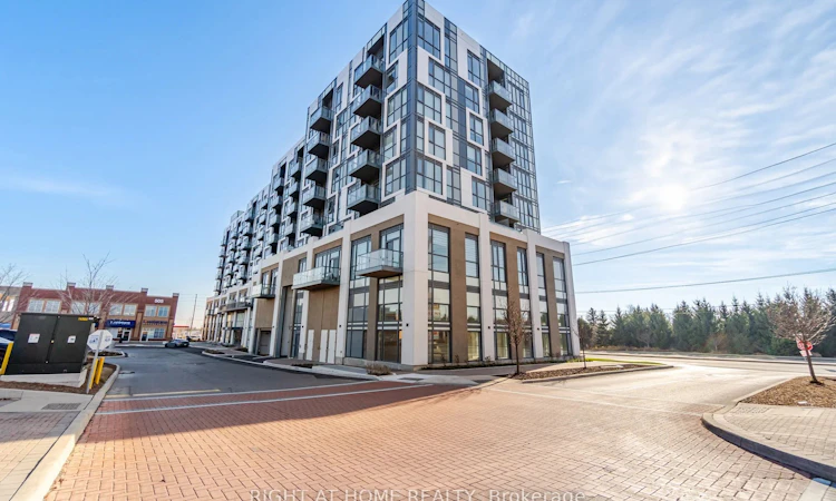606-509 Dundas Street W
