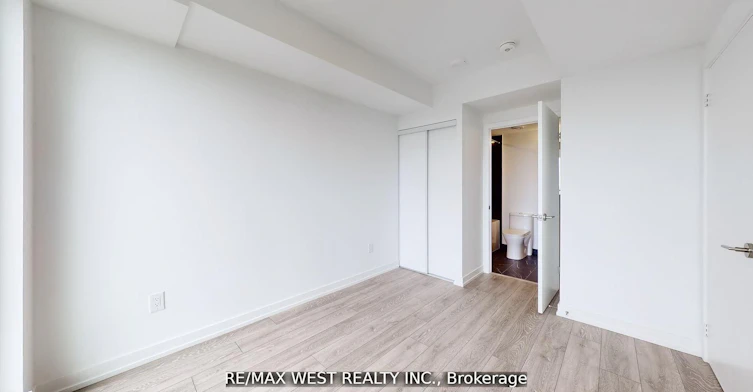 1023-1100 Sheppard Avenue W, Toronto, ON, M3J 0H1 - 24