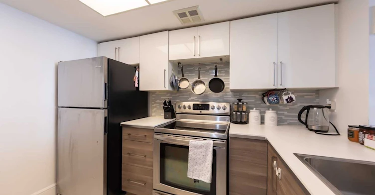 1004-300 Webb Drive, Mississauga, ON, L5B 3W3 - 3