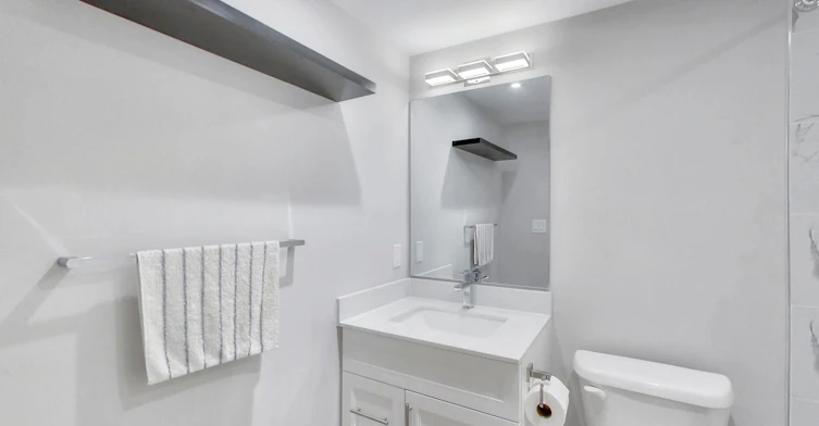 3-115 Wallace Avenue, Toronto, ON, M6H 1T8 - 13