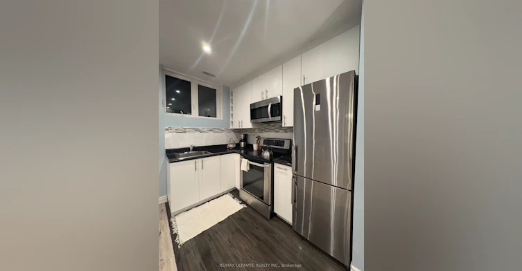 2 Lower-1166 Glengrove Avenue W, Toronto, ON, M6B 2K4 - 8