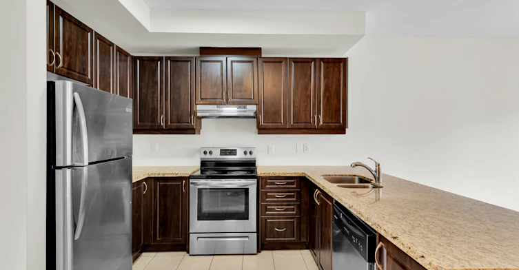 8 Shiff Crescent, Brampton, ON, L6Z 0H5 - 12