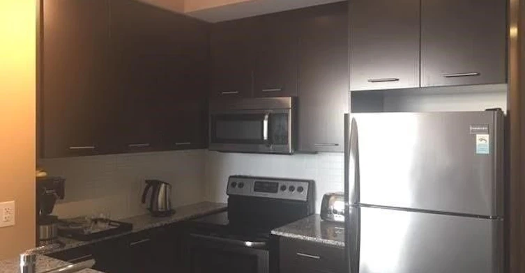 2208-360 Square One Drive, Mississauga, ON, L5B 0G7 - 10