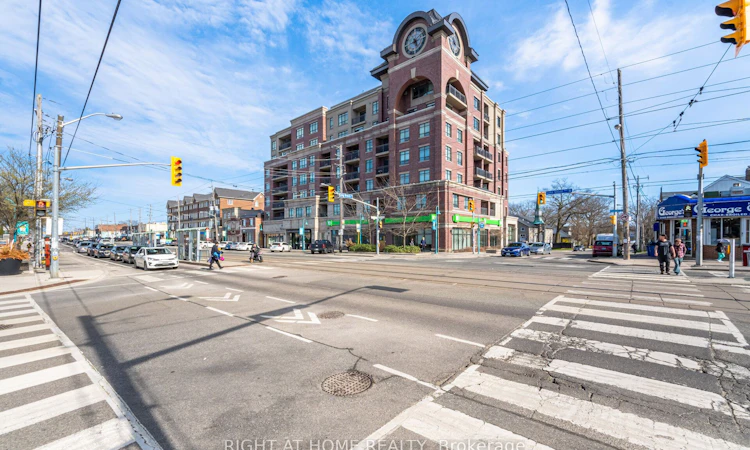 703-3563 Lake Shore Boulevard W