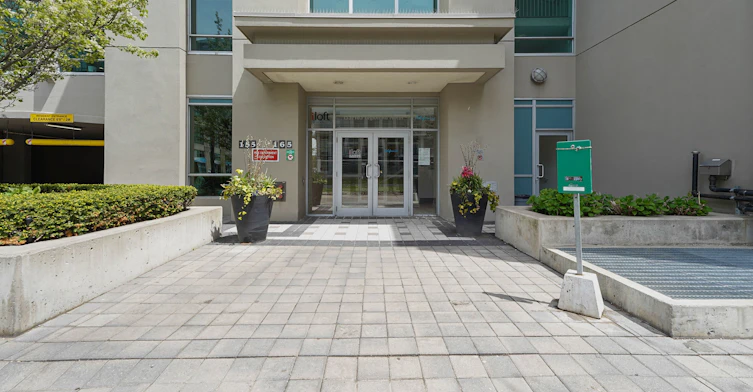 423-165 Legion Road, Toronto, ON, M8Y 0B3 - 29