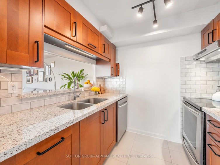 1603-3 Hickory Tree Road, Toronto, ON, M9N 3W5 - 2