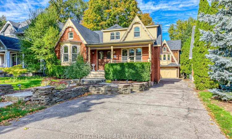 435 Maple Avenue