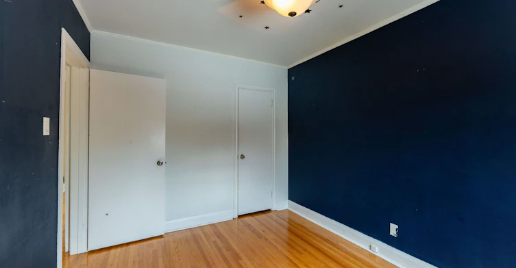 Main Fl.-21 Deevale Road, Toronto, ON, M3M 1Z2 - 20