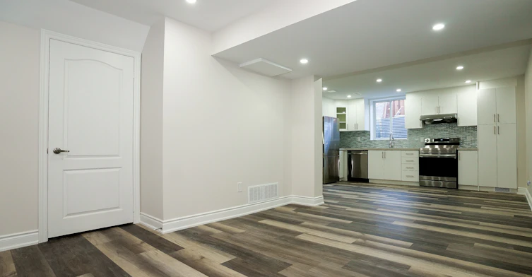 BSMT-440 Downes Jackson Heights, Milton, ON, L9T 8V7 - 10