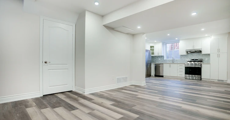 BSMT-440 Downes Jackson Heights, Milton, ON, L9T 8V7 - 8