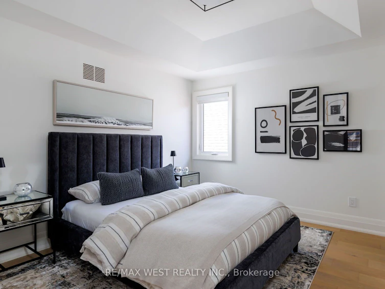 64 Thompson Avenue, Toronto, ON, M8Z 3T4 - 31