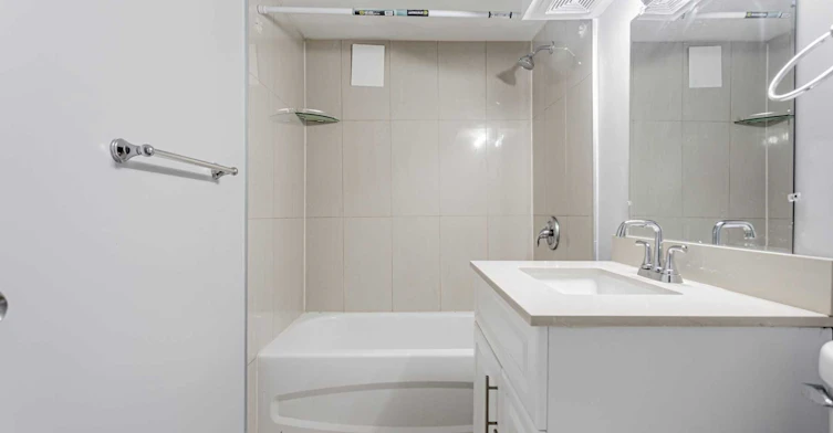 Basement-31 Clair Road, Toronto, ON, M3N 1A7 - 13