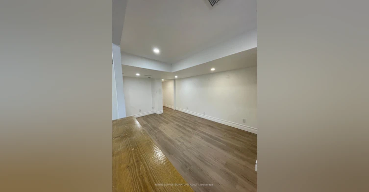 1B-9 Wilson Park Road, Toronto, ON, M6K 3B6 - 5