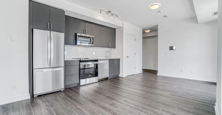310-335 Wheat Boom Drive, Oakville, ON, L6H 7C2 - 6