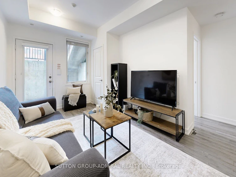 1B-867 Wilson Avenue, Toronto, ON, M3K 0A4