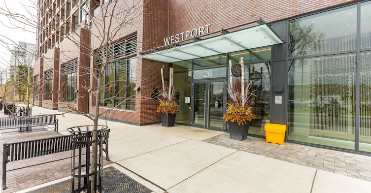 1201-28 Ann Street, Mississauga, ON, L5G 3G1 - 3