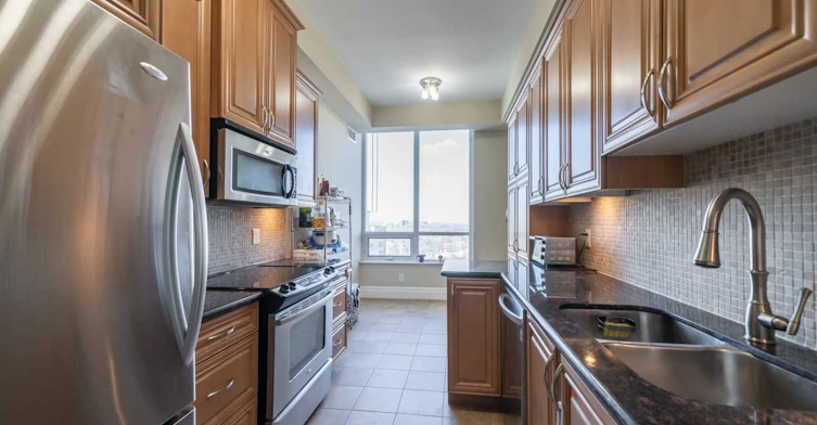 2858-25 Viking Lane, Toronto, ON, M9B 0A1 - 6