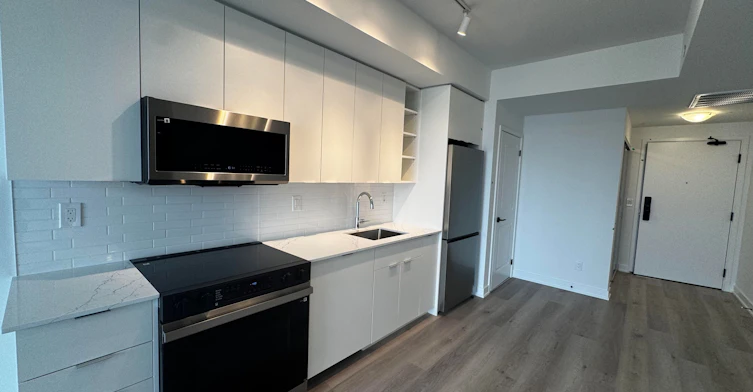 1810-2075 Lakeshore Road, Burlington, ON, L7R 1E2 - 14