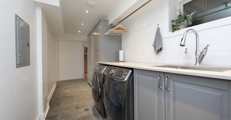 3 Keywell Court, Toronto, ON, M8Y 1S5 - 30