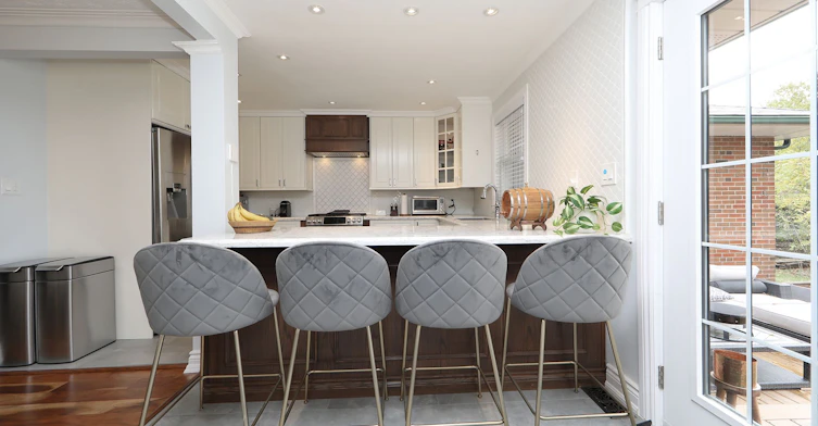 3 Keywell Court, Toronto, ON, M8Y 1S5 - 7