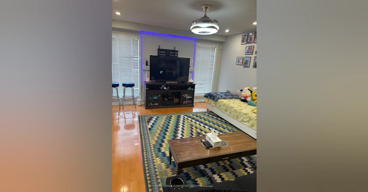 10 Vista Green Crescent, Brampton, ON, L7A 2S3 - 5