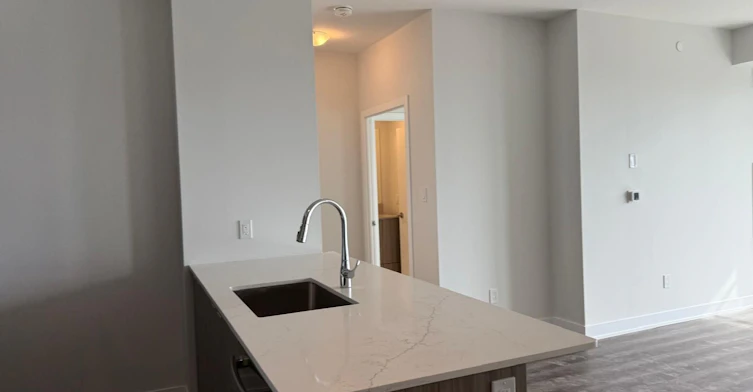 1007-430 Square One Drive, Mississauga, ON, L5B 0L6 - 33