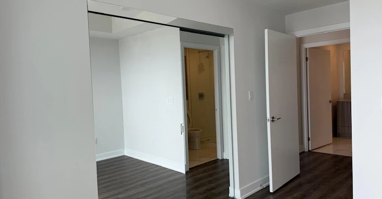 1007-430 Square One Drive, Mississauga, ON, L5B 0L6 - 18
